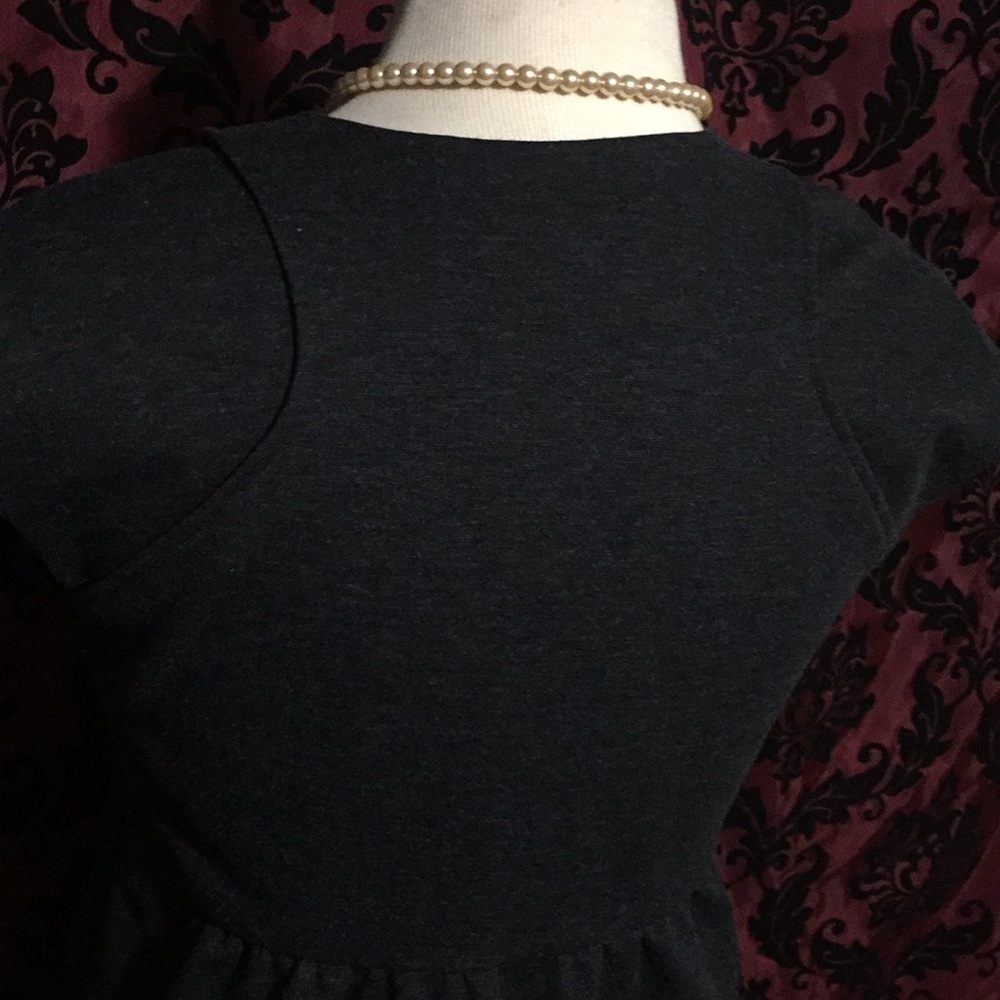 Beautiful 👗 dress - Picture 5 of 6